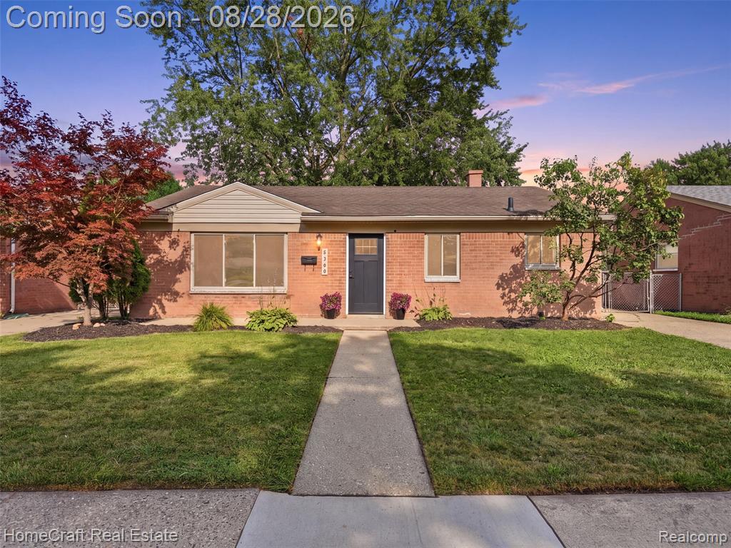 8360 N Henry Ruff Road Property Photo 1