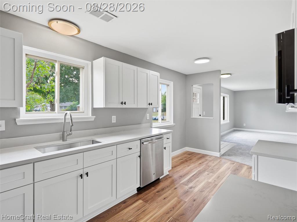 8360 N Henry Ruff Road Property Photo 11