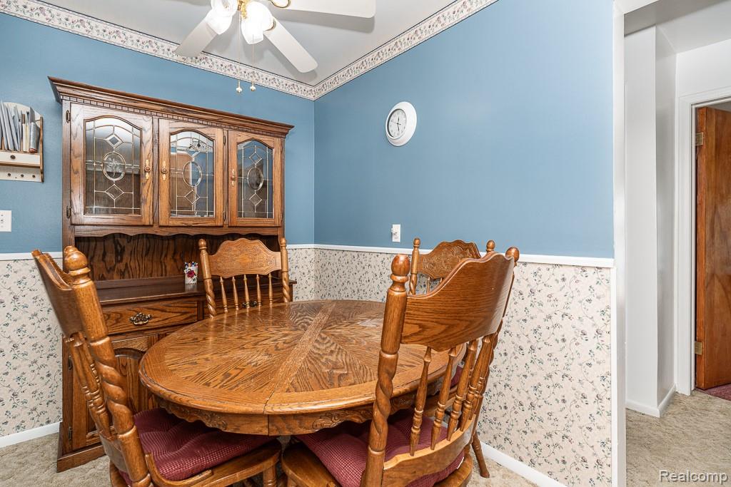 25305 Campbell Avenue Property Photo 13