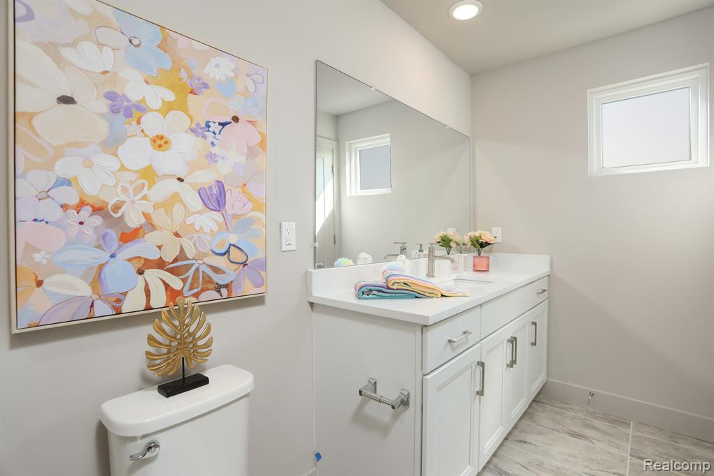 3074 Hydrangea Lane Property Photo 18