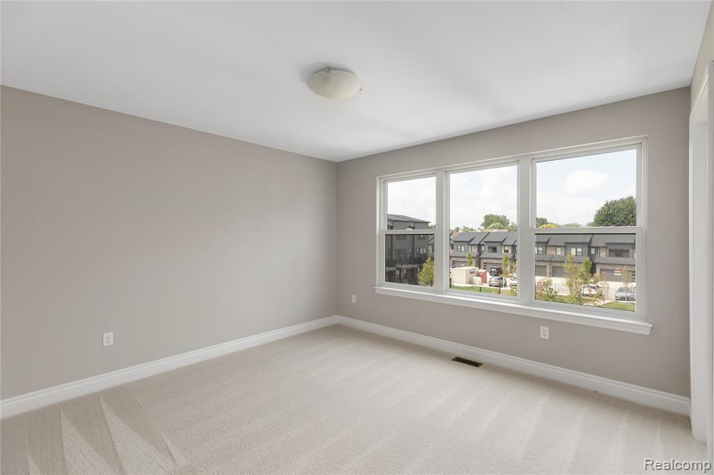 3074 Hydrangea Lane Property Photo 44