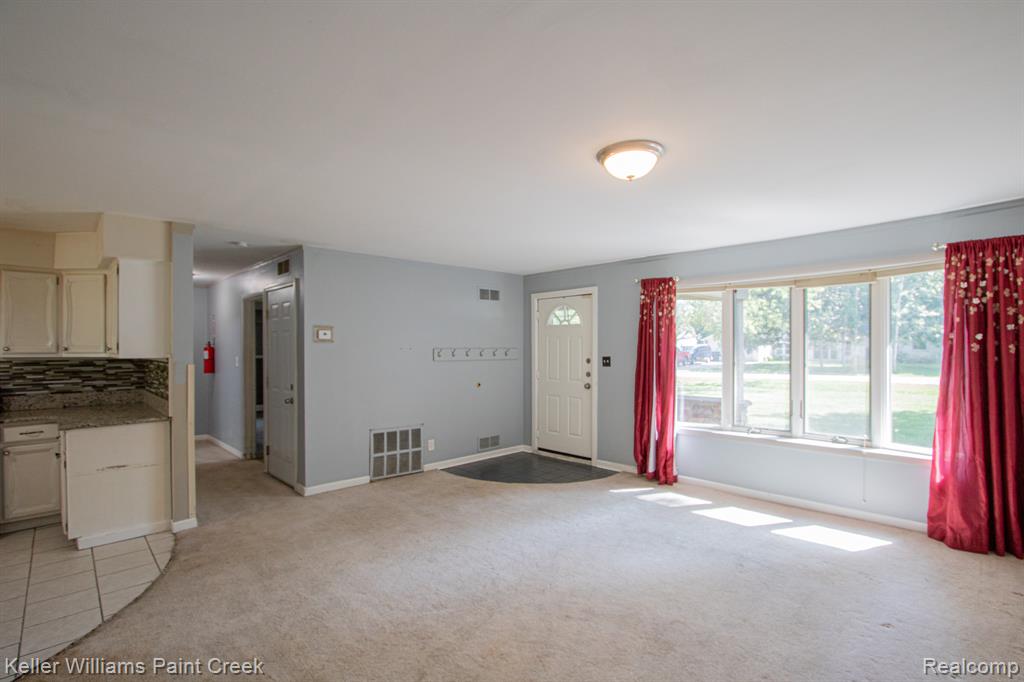 21725 Ulrich Street Property Photo 6