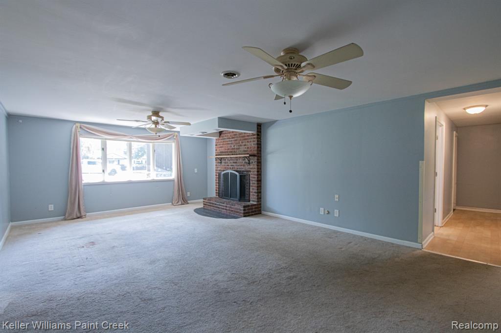 21725 Ulrich Street Property Photo 8