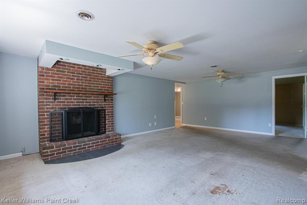 21725 Ulrich Street Property Photo 9