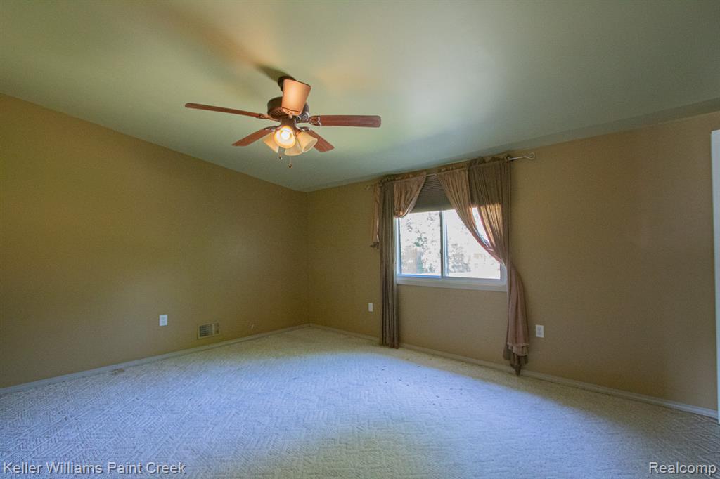 21725 Ulrich Street Property Photo 31