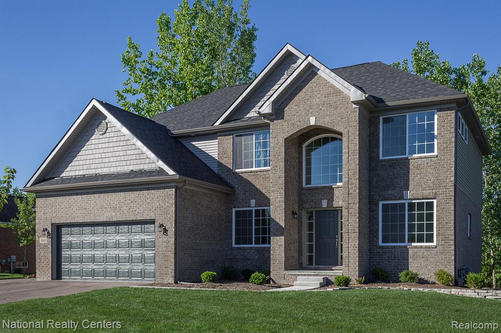 8005 Birkdale Court Property Photo 1