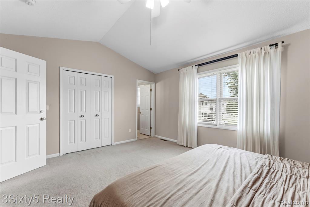 14392 Canterbury Lane Property Photo 20
