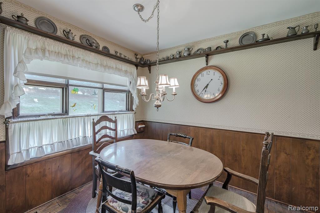 4744 Brafferton Drive Property Photo 14