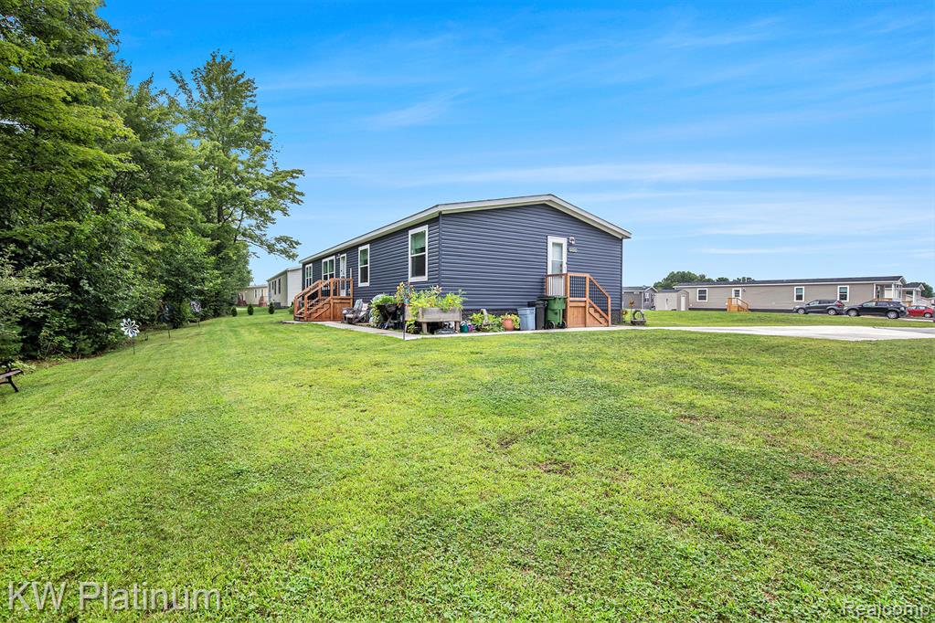 6154 Birch Creek Court Property Photo 1