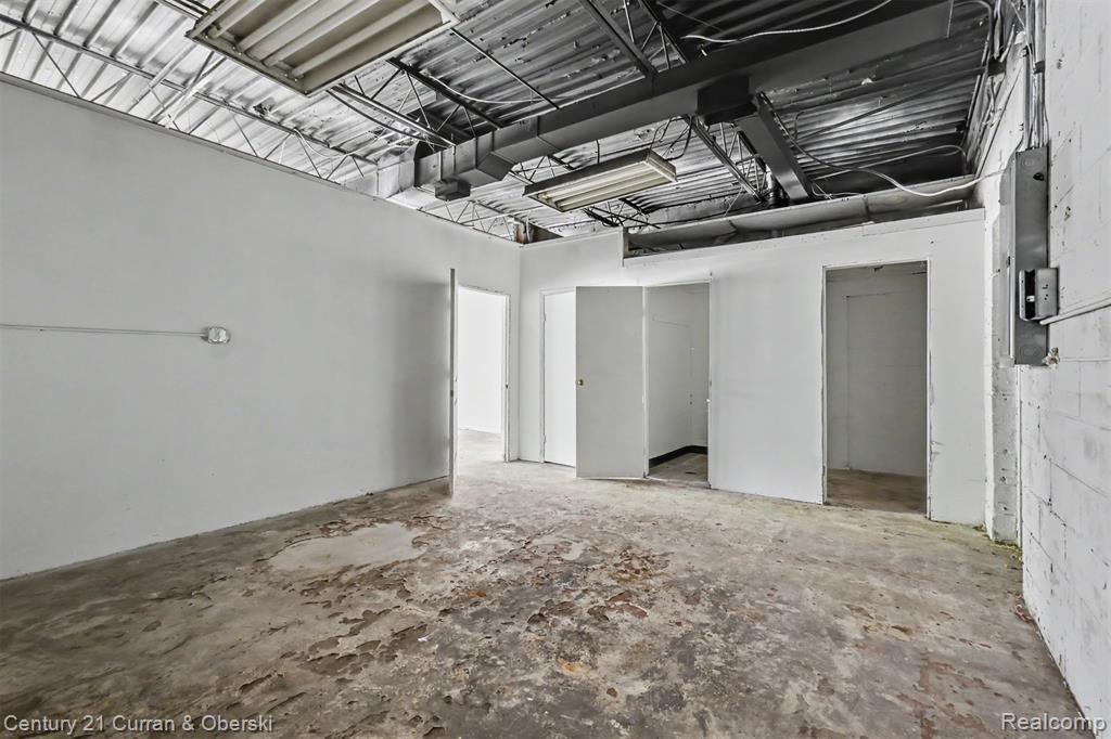 22909 Van Born Road Property Photo 15