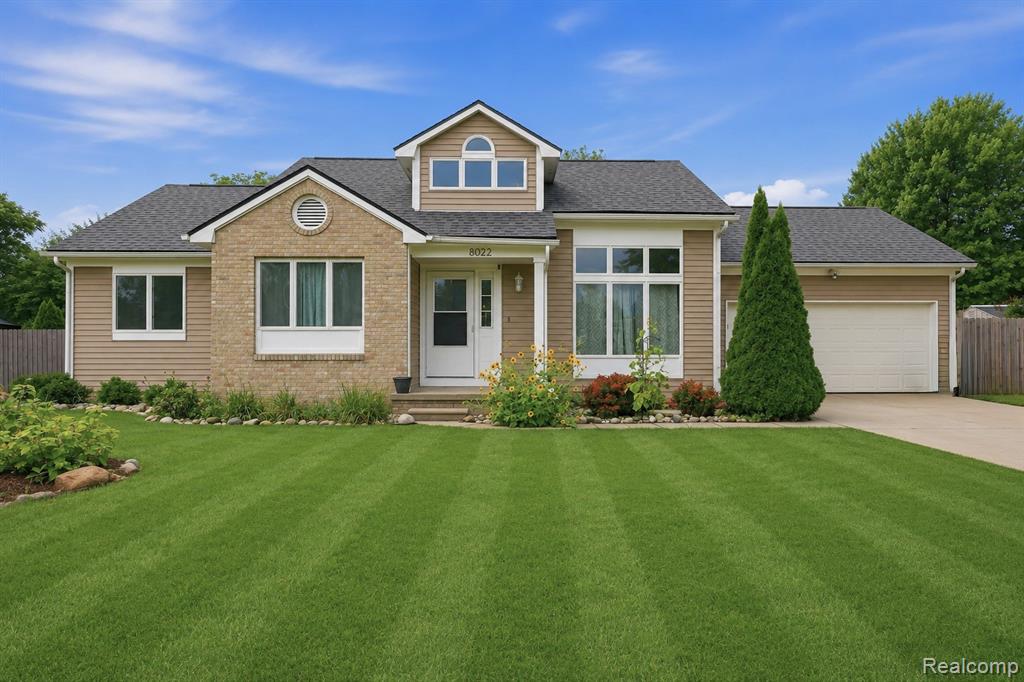 8022 Rose Lane