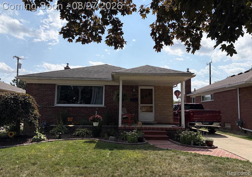 15253 Meyer Avenue Property Photo 1