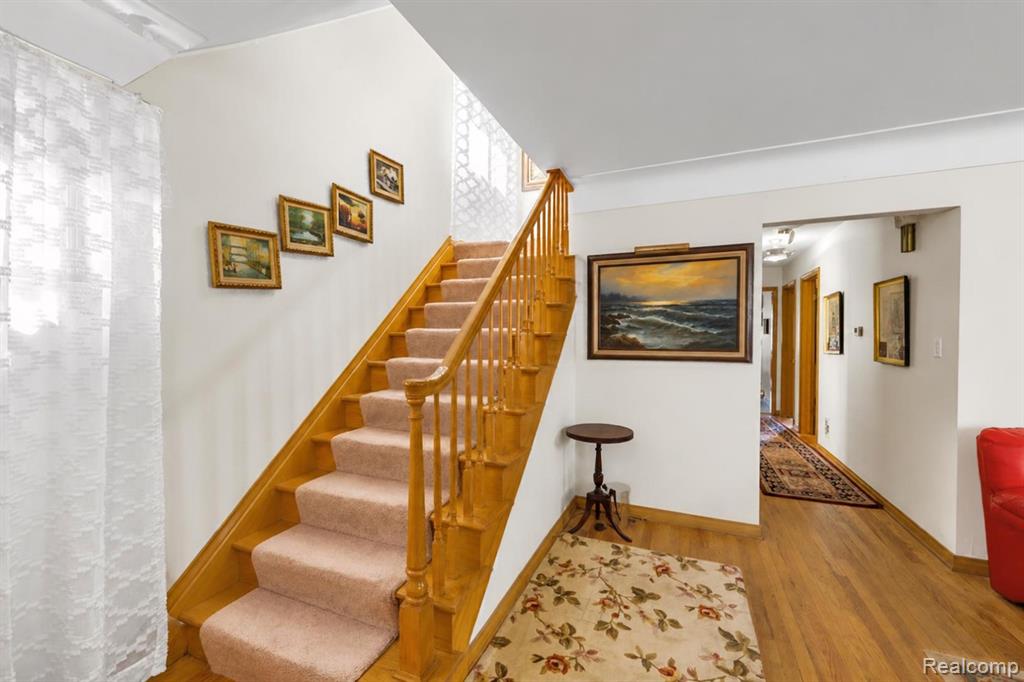 5937 Orchard Avenue Property Photo 7