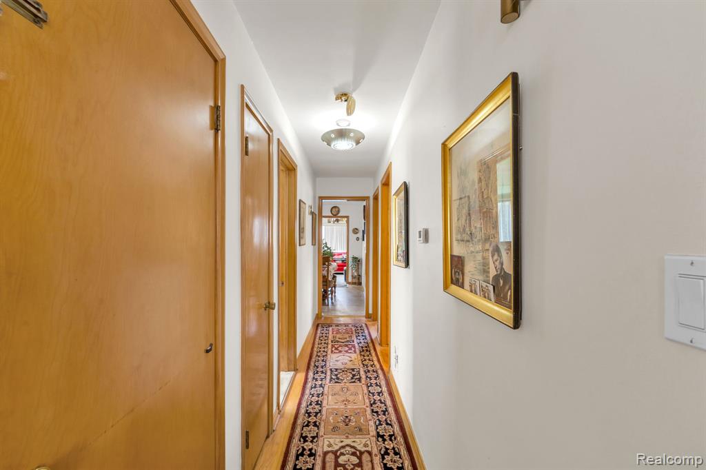 5937 Orchard Avenue Property Photo 8