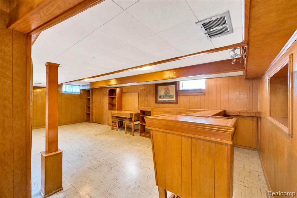 5937 Orchard Avenue Property Photo 20