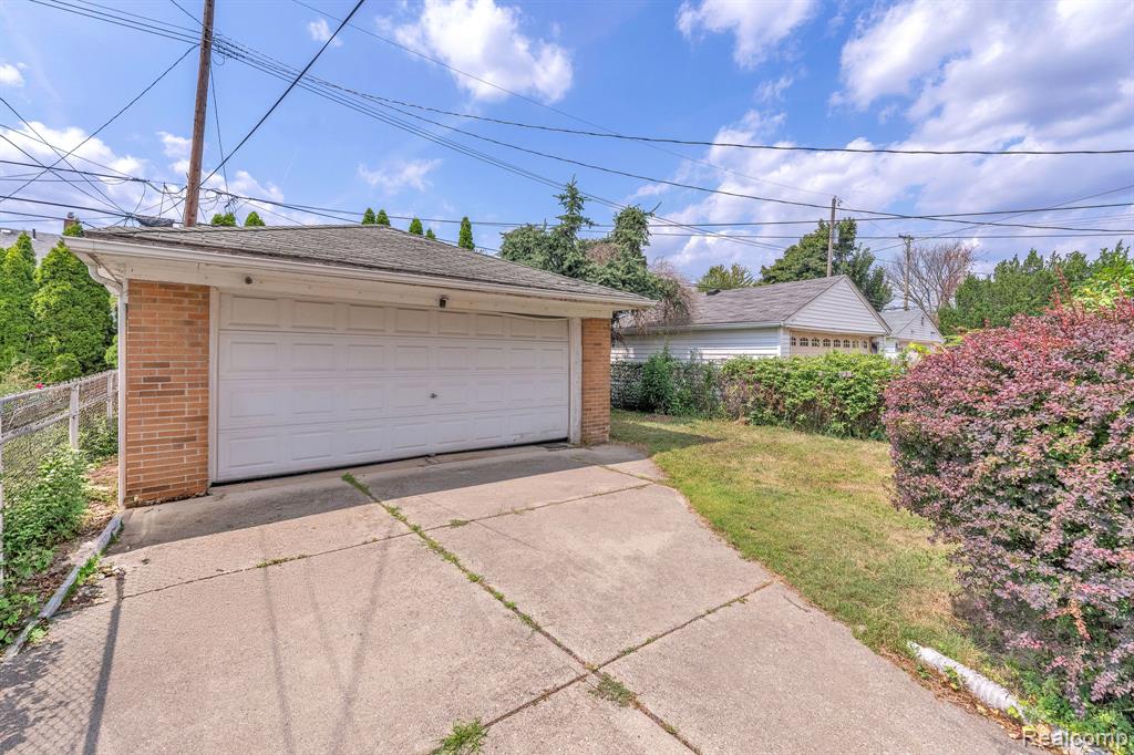 5937 Orchard Avenue Property Photo 25
