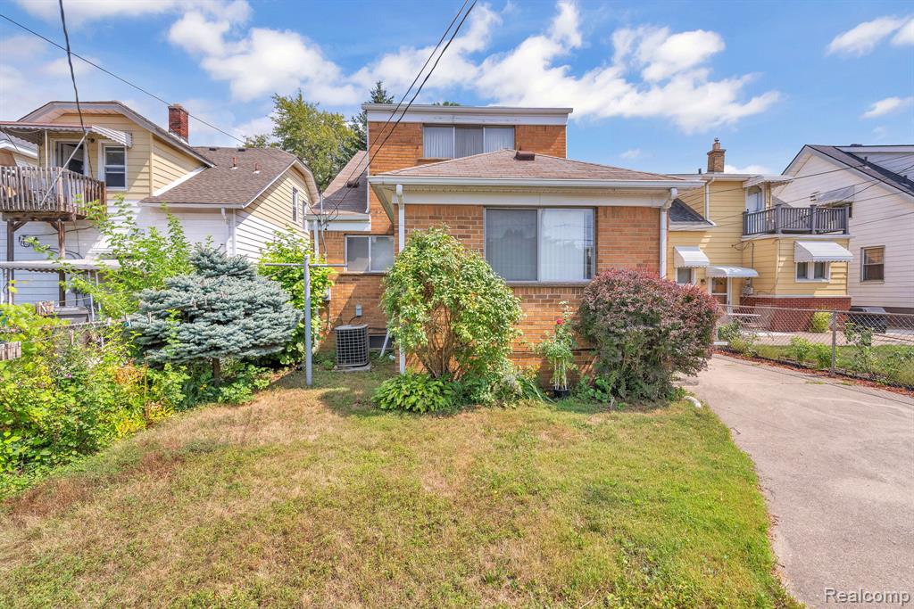 5937 Orchard Avenue Property Photo 28