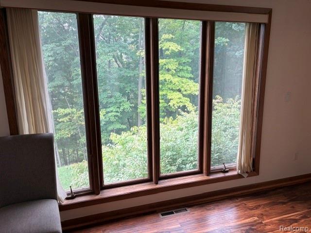 8454 Fawn Valley Drive Property Photo 21
