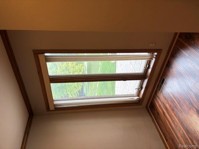 8454 Fawn Valley Drive Property Photo 26