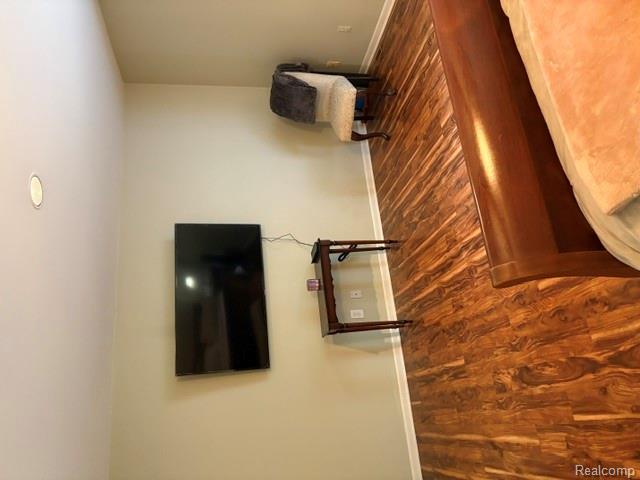 8454 Fawn Valley Drive Property Photo 33