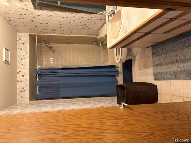 8454 Fawn Valley Drive Property Photo 38