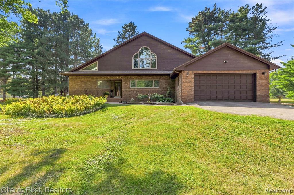 9022 Kingston Court Property Photo 1