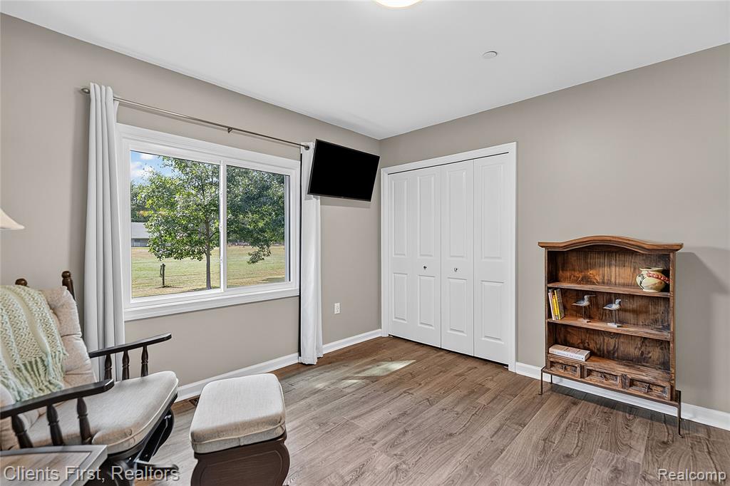 9022 Kingston Court Property Photo 12