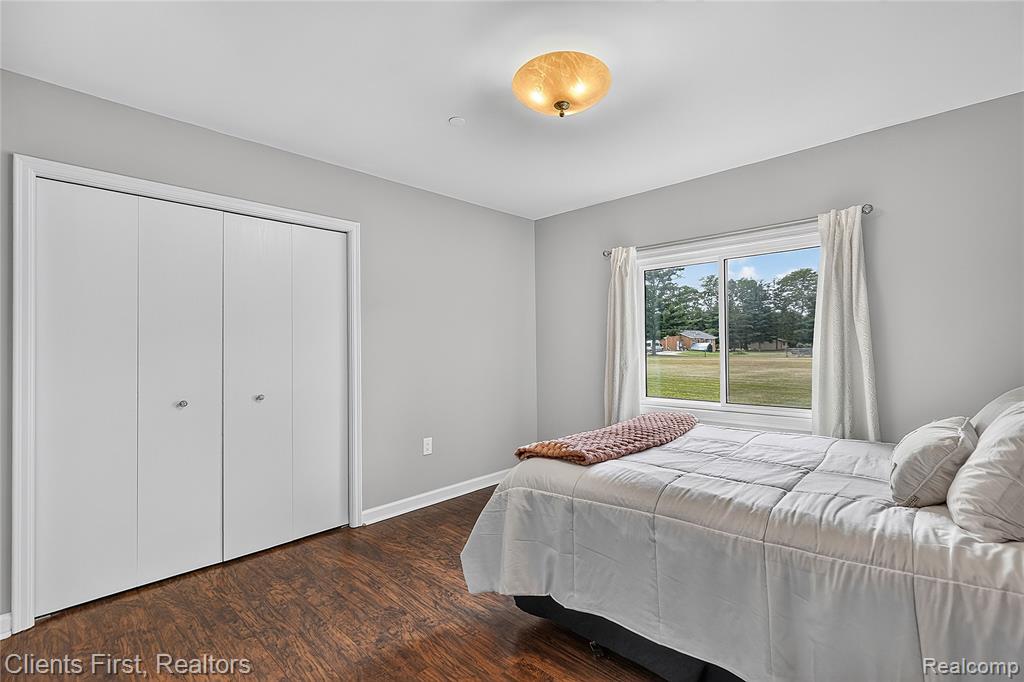 9022 Kingston Court Property Photo 20