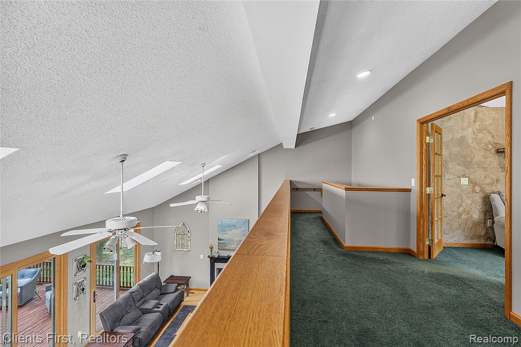 9022 Kingston Court Property Photo 27