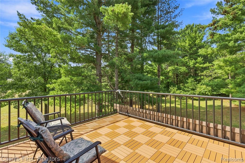 9022 Kingston Court Property Photo 38