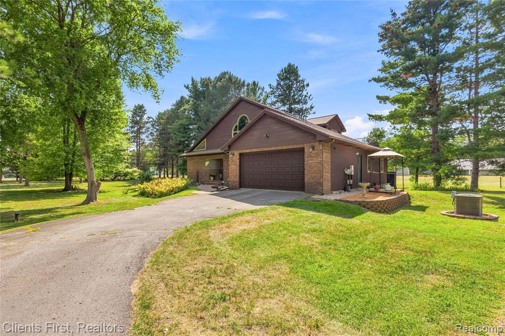 9022 Kingston Court Property Photo 53