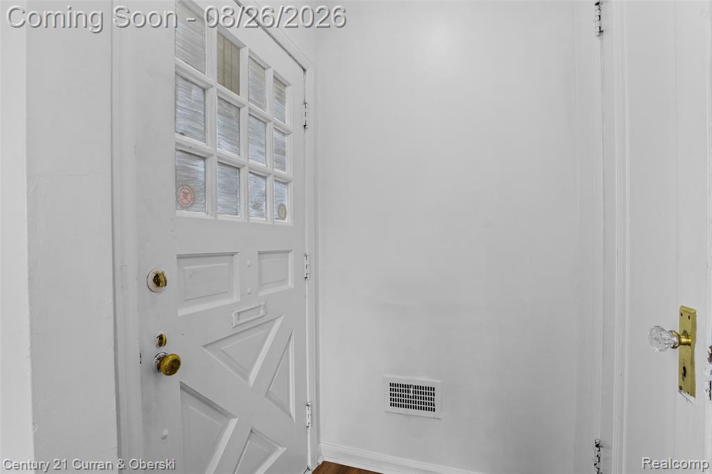 7800 Freda Street Property Photo 3