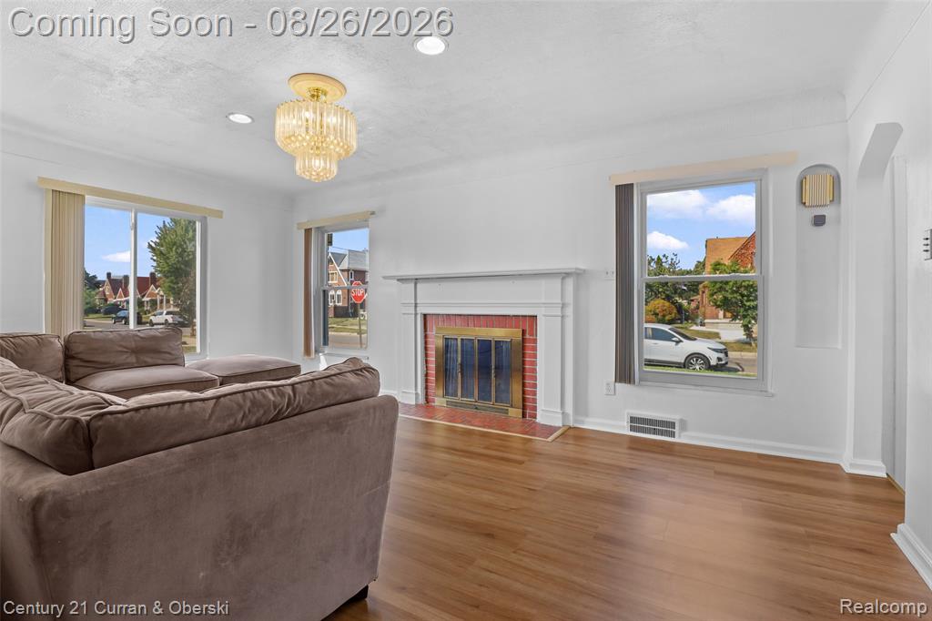 7800 Freda Street Property Photo 7