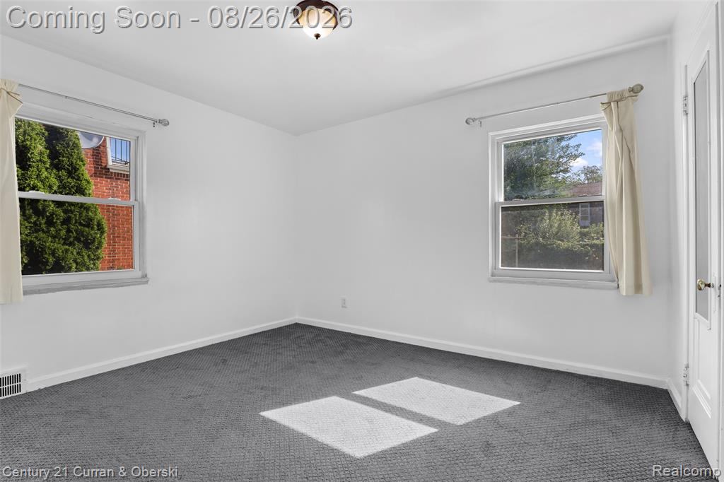 7800 Freda Street Property Photo 16