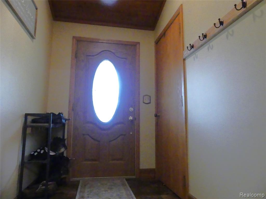 8335 Pardee Road Property Photo 7