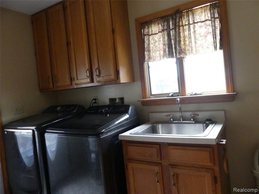 8335 Pardee Road Property Photo 22