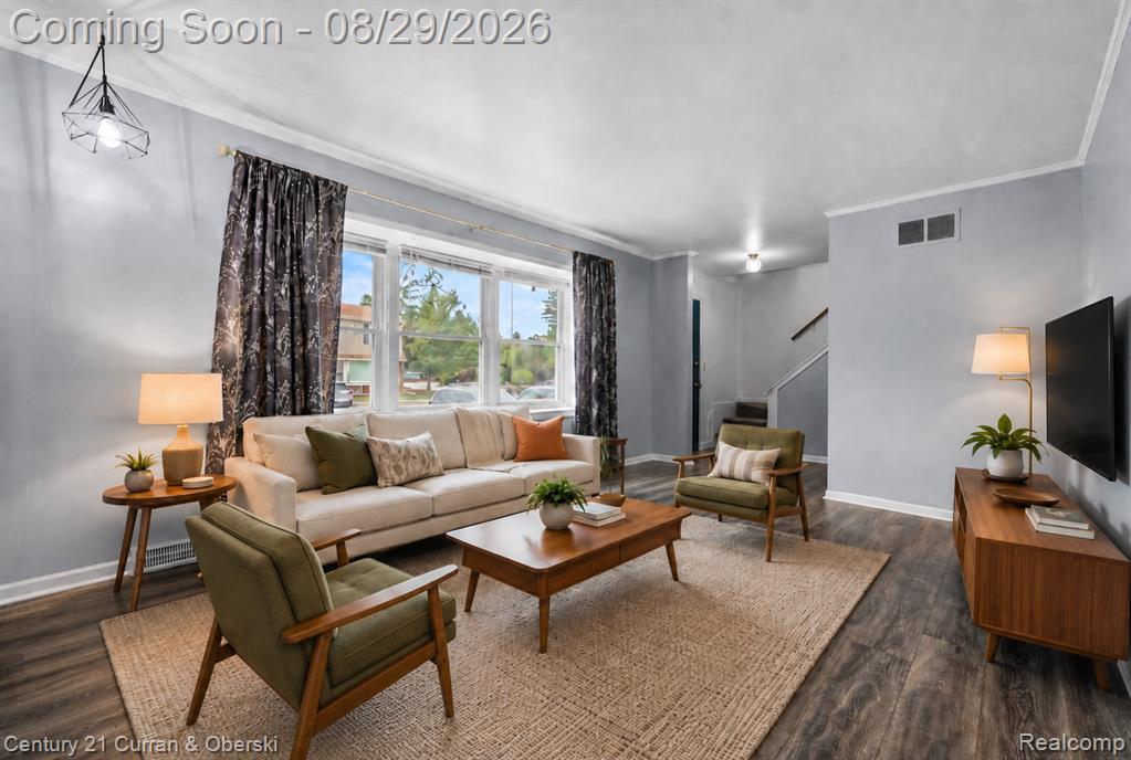 13349 Lake Point Boulevard Property Photo 4