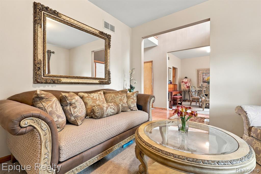 50470 Chief Drive Property Photo 9