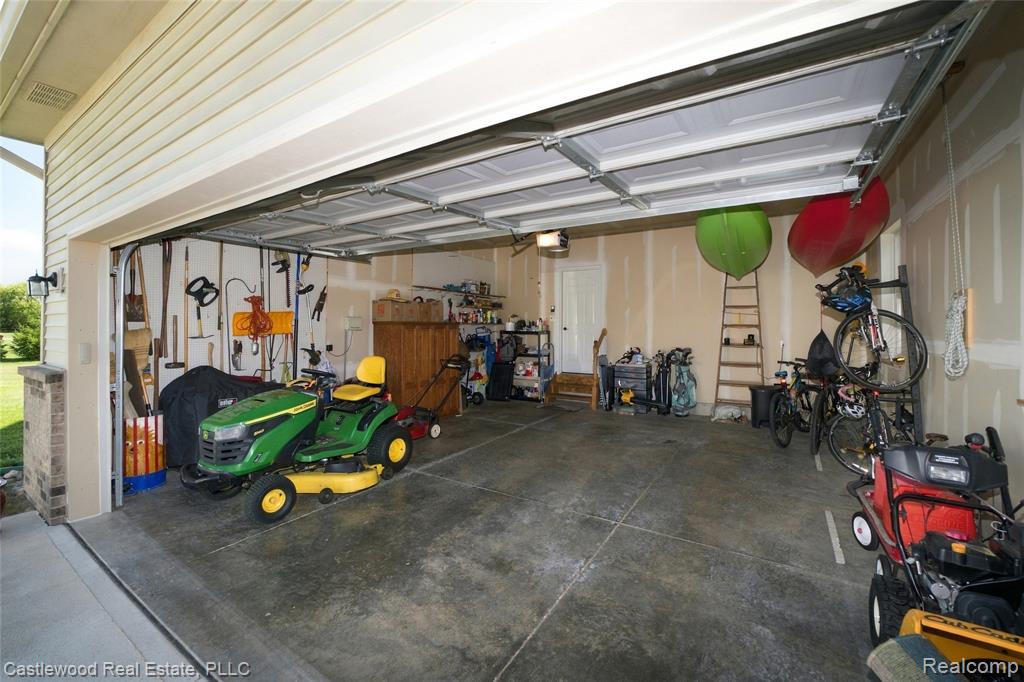 5616 Jada Drive Property Photo 33