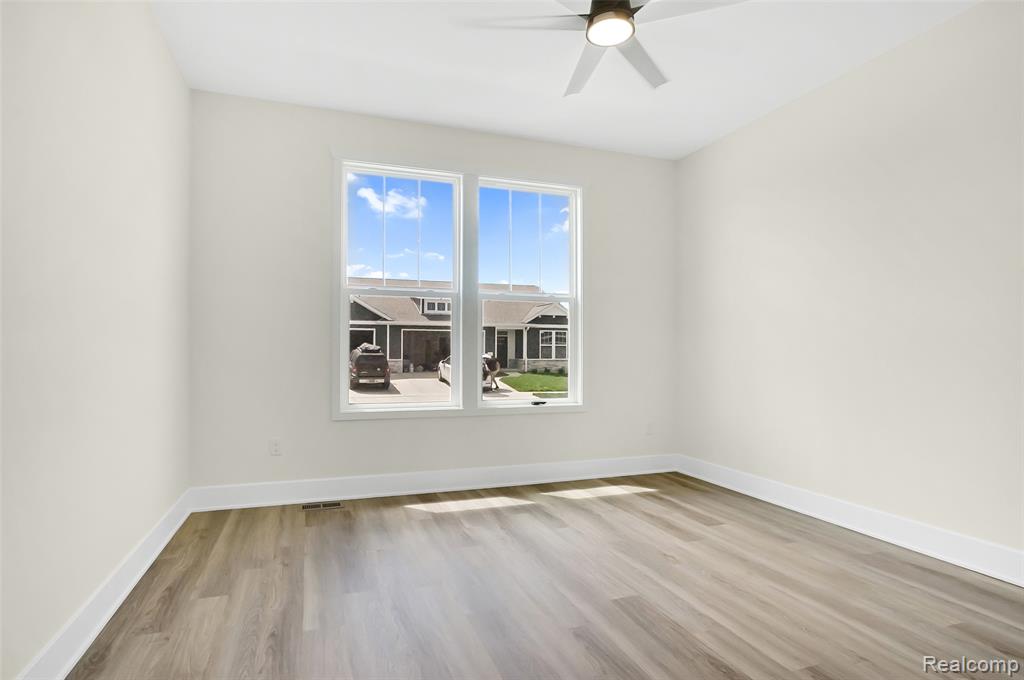 345 Mcdowell Drive Property Photo 16