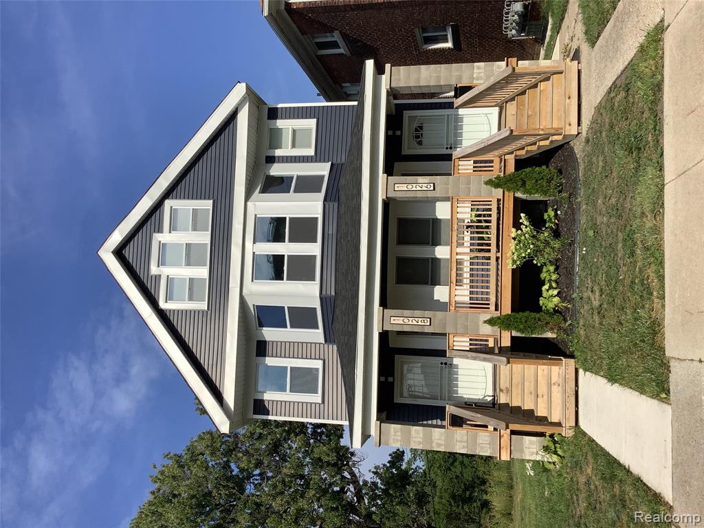 1026 Drexel Street Property Photo 1