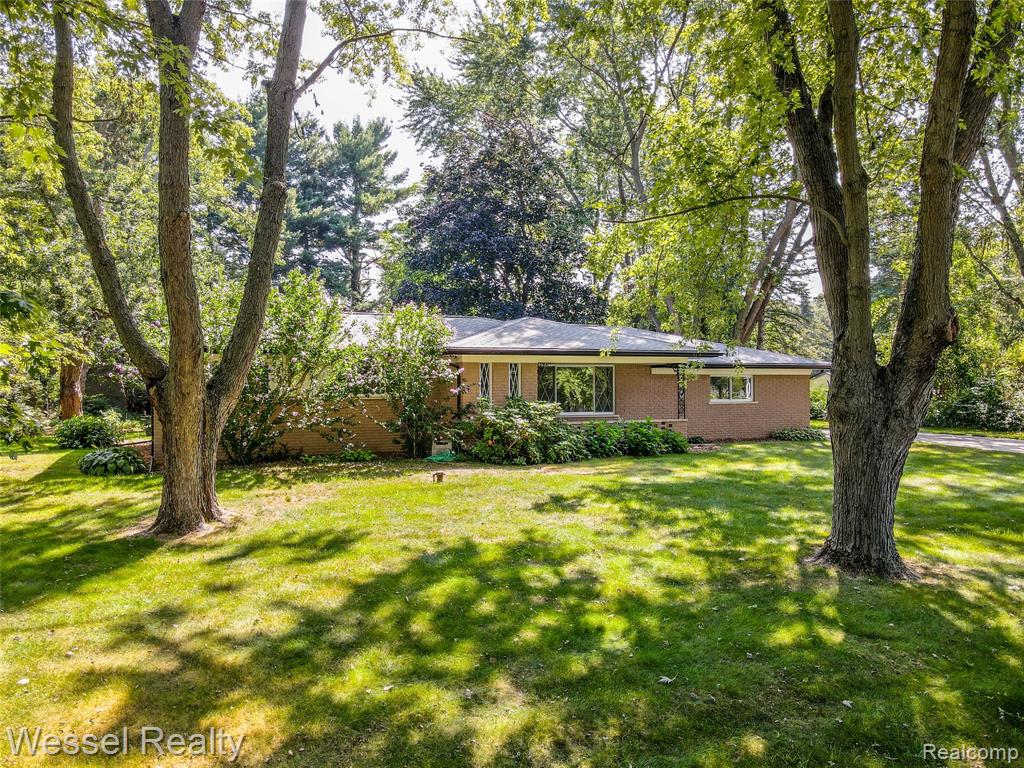 60384 Shawnee Lane Property Photo 3