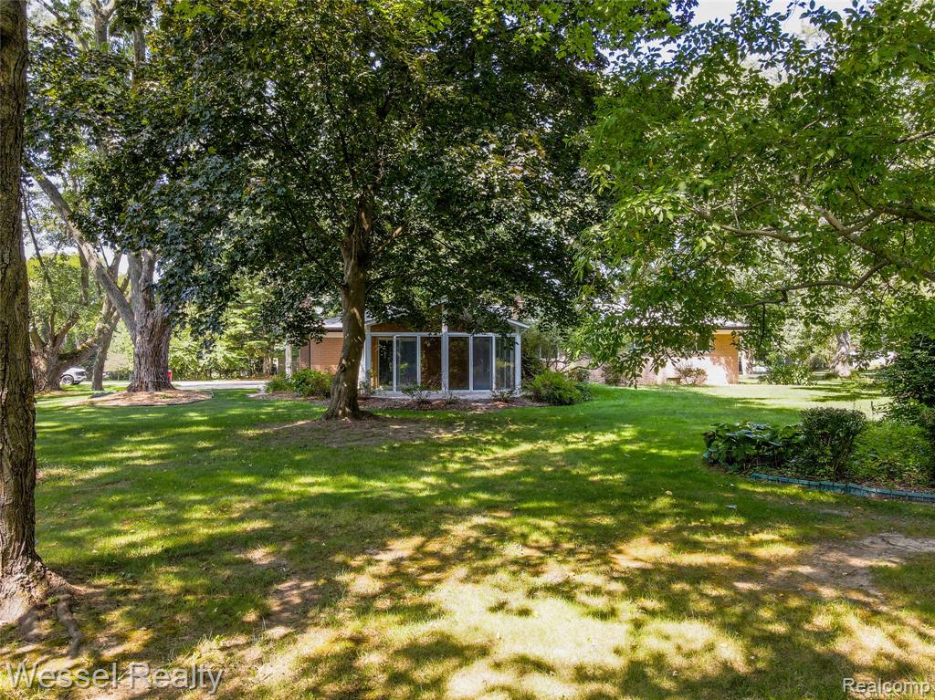 60384 Shawnee Lane Property Photo 5