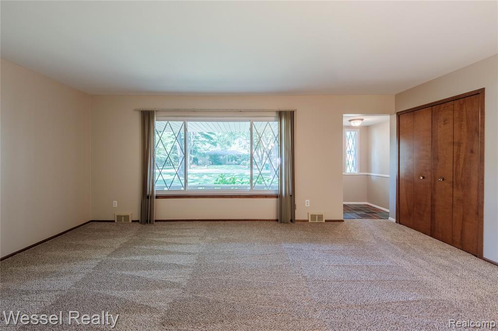 60384 Shawnee Lane Property Photo 7
