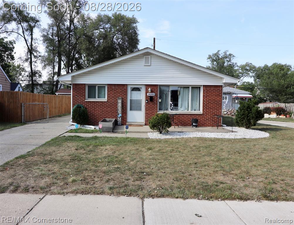 34280 Harroun Street Property Photo 1