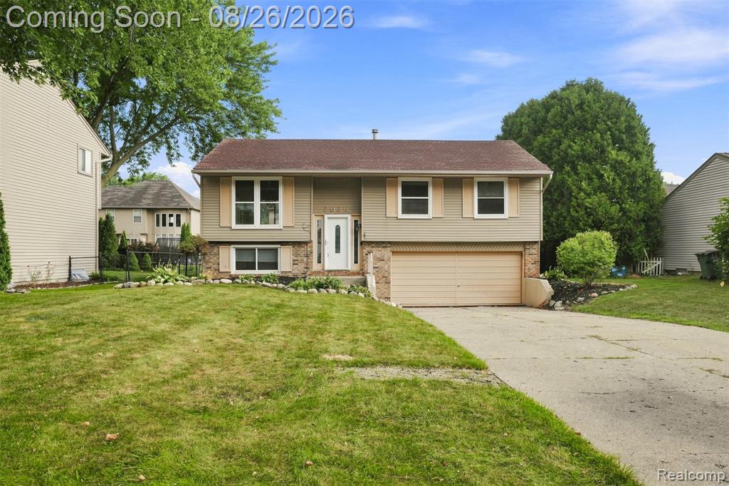 2939 Winter Drive Property Photo 1