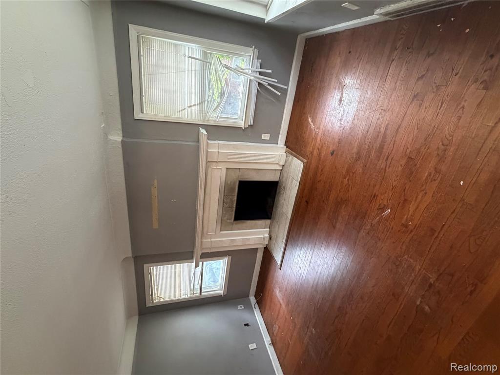 16537 Strathmoor Street Property Photo 3