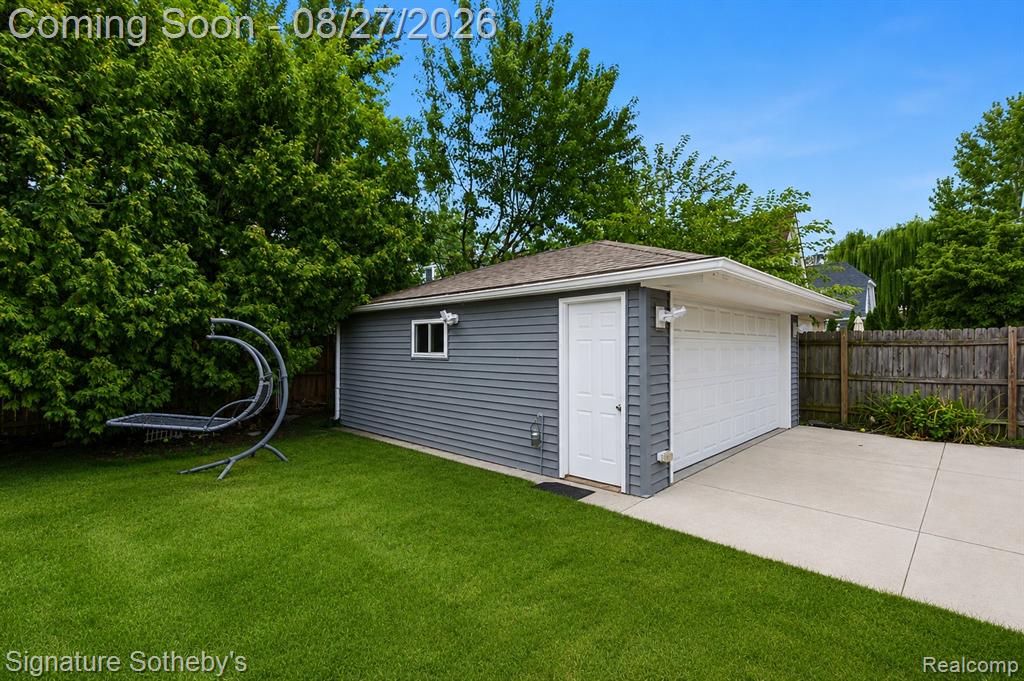 1444 Holland Street Property Photo 43