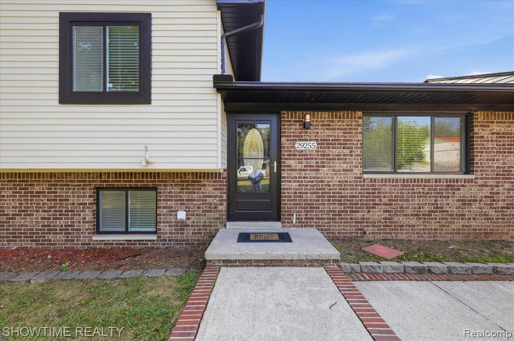 29255 Utley Road Property Photo 6