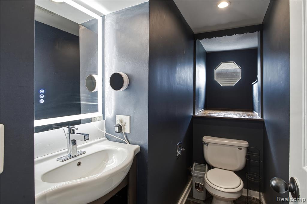1791 E Saratoga Street Property Photo 24